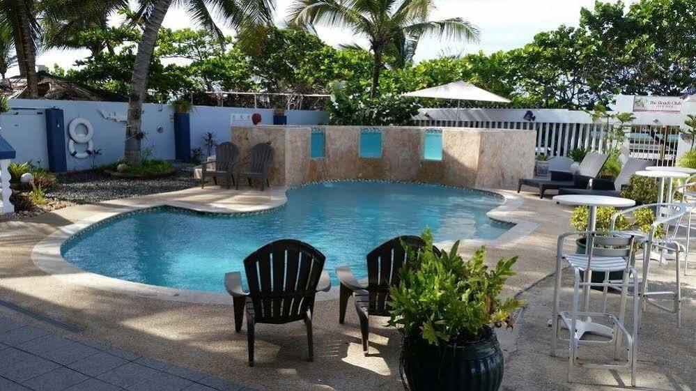 The Beach Guesthouse Pinones Екстер'єр фото